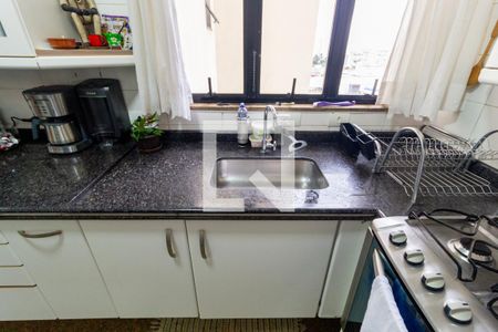 Apartamento à venda com 132m², 3 quartos e 4 vagas Apartamento à venda com 132m², 3 quartos e 4 vagasDetalhe - Cozinha