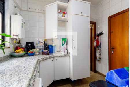 Apartamento à venda com 132m², 3 quartos e 4 vagas Apartamento à venda com 132m², 3 quartos e 4 vagasÁrea de Serviço