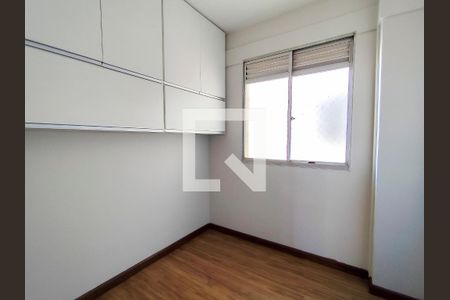 Quarto 1 de apartamento para alugar com 3 quartos, 120m² em Ipiranga, Belo Horizonte