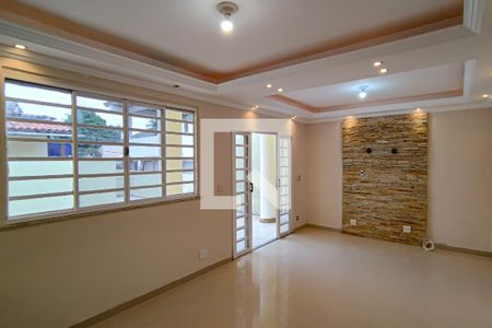 sala de casa à venda com 2 quartos, 111m² em Taquara, Rio de Janeiro