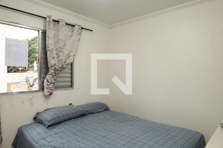 Quarto 1 de apartamento para alugar com 2 quartos, 45m² em Vila Santa Teresinha, São Paulo