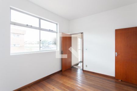 Sala 1 de apartamento à venda com 4 quartos, 180m² em Dona Clara, Belo Horizonte