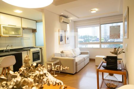 Sala de apartamento à venda com 2 quartos, 65m² em Menino Deus, Porto Alegre