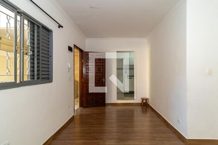 Sala de casa para alugar com 2 quartos, 66m² em Parque Regina, São Paulo