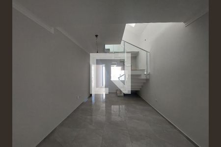 Sala de casa à venda com 3 quartos, 110m² em Cupecê, São Paulo