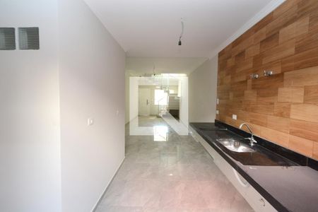 Sala/Cozinha de casa à venda com 3 quartos, 110m² em Cupecê, São Paulo