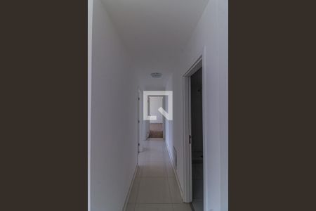 Corredor de apartamento à venda com 3 quartos, 134m² em Barra da Tijuca, Rio de Janeiro