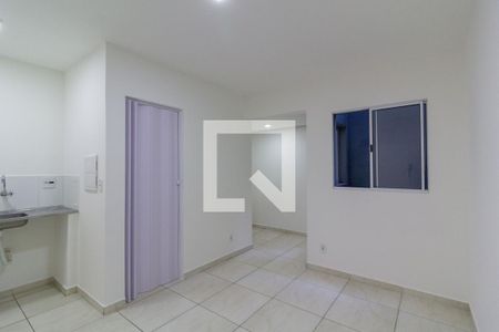 Sala/Quarto/Cozinha de kitnet/studio para alugar com 1 quarto, 24m² em Vila Esperança, São Paulo