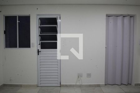 Quarto/Cozinha de kitnet/studio para alugar com 1 quarto, 20m² em Jardim São Paulo(zona Norte), São Paulo
