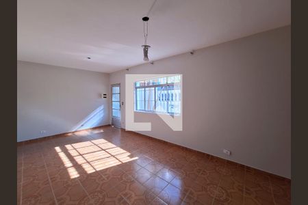Sala de casa para alugar com 3 quartos, 200m² em Jardim Sonia, São Paulo
