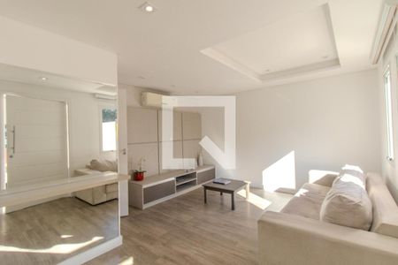 Sala de casa de condomínio para alugar com 3 quartos, 125m² em Barreirinha, Curitiba