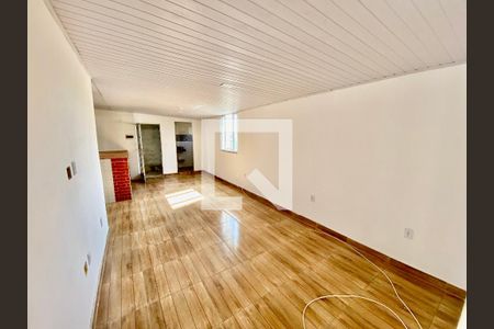 Casa à venda com 87m², 2 quartos e sem vagaSala