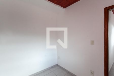 Quarto 2 de casa para alugar com 2 quartos, 45m² em Parque São Pedro, Belo Horizonte