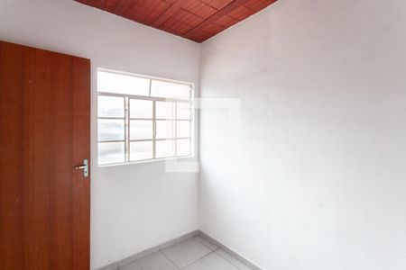 Quarto 2 de casa para alugar com 2 quartos, 45m² em Parque São Pedro, Belo Horizonte