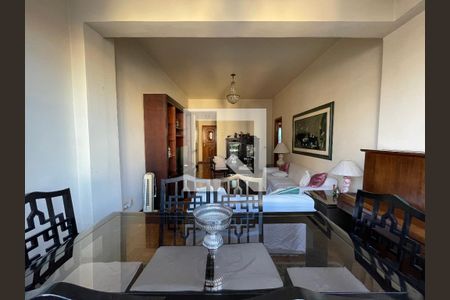 Sala de apartamento à venda com 2 quartos, 120m² em Laranjeiras, Rio de Janeiro