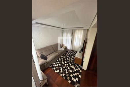 Casa à venda com 4 quartos, 235m² em Jardim Guapira, São Paulo