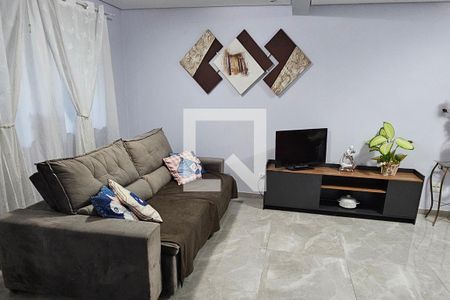 Sala de casa de condomínio para alugar com 3 quartos, 180m² em Fazendinha, Curitiba