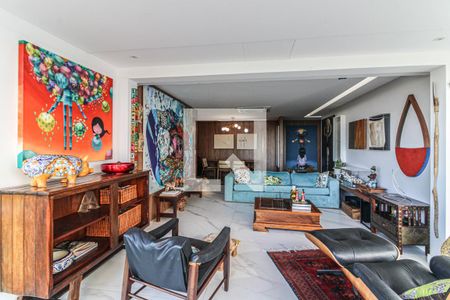 Sala de apartamento à venda com 4 quartos, 167m² em Barra da Tijuca, Rio de Janeiro