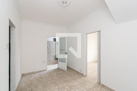 Sala de casa para alugar com 2 quartos, 50m² em Brás de Pina, Rio de Janeiro