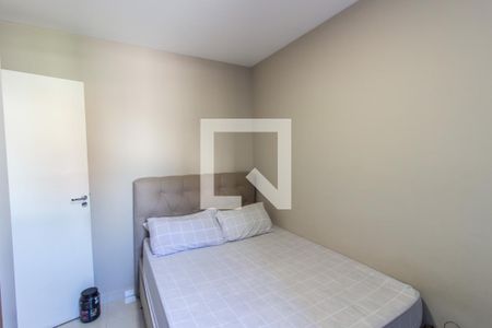 Quarto 2 de apartamento à venda com 2 quartos, 50m² em Vila Carmosina, São Paulo