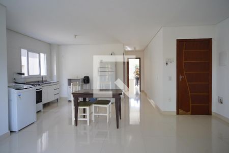 Sala de apartamento para alugar com 2 quartos, 75m² em Campeche Central, Florianópolis