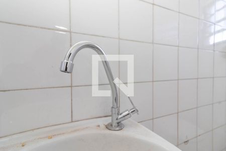 Banheiro - torneira de kitnet/studio para alugar com 1 quarto, 29m² em Penha de França, São Paulo