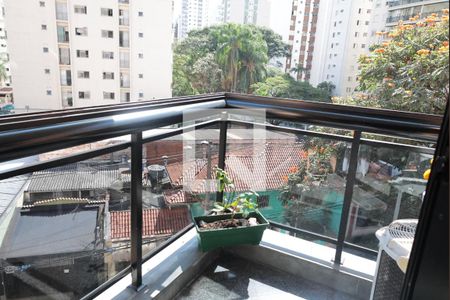 Varanda de apartamento à venda com 2 quartos, 61m² em Indianópolis, São Paulo