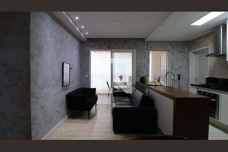 Sala de apartamento à venda com 2 quartos, 76m² em Jardim Tupanci, Barueri