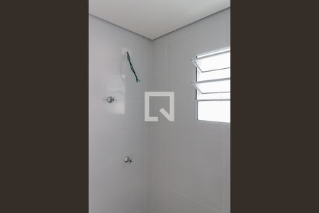 Banheiro de apartamento à venda com 1 quarto, 37m² em Vila Nova Mazzei, São Paulo