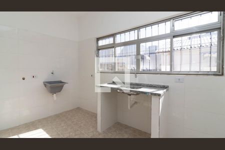 Cozinha de kitnet/studio para alugar com 1 quarto, 35m² em Penha de França, São Paulo