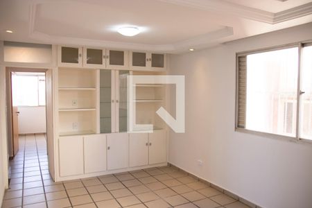 Sala de apartamento para alugar com 3 quartos, 84m² em Setor Leste Vila Nova, Goiânia