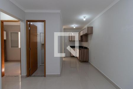 Sala de apartamento para alugar com 2 quartos, 45m² em Vila Nivi, São Paulo