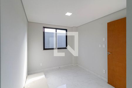 Sala de casa à venda com 4 quartos, 160m² em Jardim Imperial, Lagoa Santa