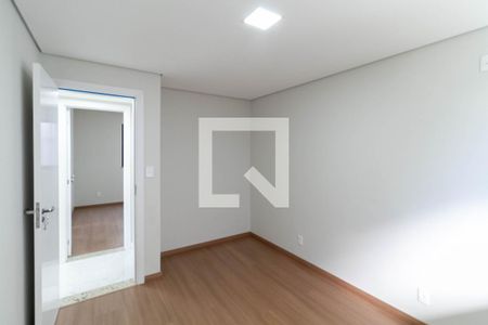 Quarto 1 de casa à venda com 4 quartos, 160m² em Jardim Imperial, Lagoa Santa