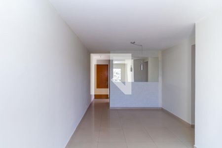 Sala de apartamento para alugar com 3 quartos, 70m² em Vila Graciosa, São Paulo