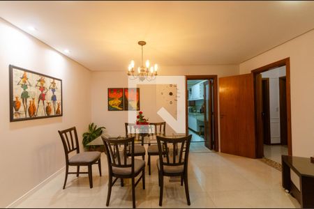 Detalhe Sala de Estar e Jantar de apartamento para alugar com 3 quartos, 117m² em Menino Deus, Porto Alegre