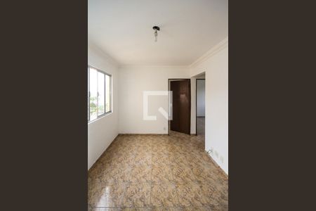 Sala de apartamento para alugar com 2 quartos, 47m² em Parque São Rafael, São Paulo