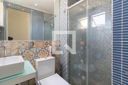 Banheiro da Suíte de apartamento para alugar com 2 quartos, 48m² em Vila Venditti, Guarulhos