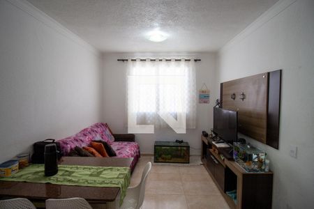 Sala de apartamento para alugar com 2 quartos, 50m² em Jardim das Oliveiras, São Paulo