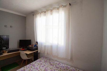 Quarto 1 de apartamento para alugar com 2 quartos, 50m² em Jardim das Oliveiras, São Paulo