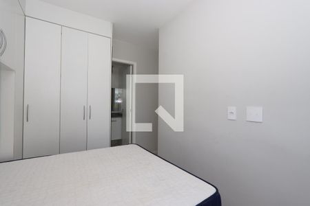 Suíte de apartamento para alugar com 2 quartos, 50m² em Sítio da Figueira, São Paulo