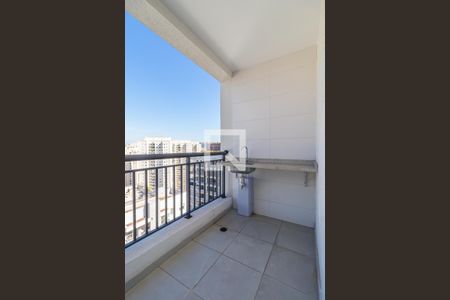 Varanda de apartamento à venda com 2 quartos, 68m² em Jardim Tupanci, Barueri