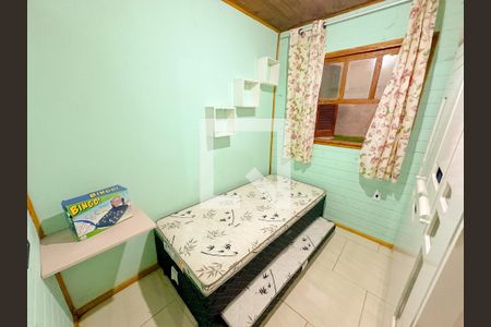 Quarto 2 de casa para alugar com 2 quartos, 70m² em São João do Rio Vermelho, Florianópolis