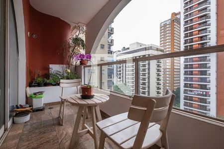 Sala - Varanda de apartamento à venda com 4 quartos, 252m² em Jardim Paulista, São Paulo