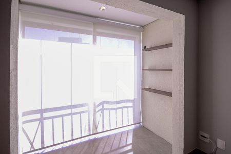 Sala  de apartamento à venda com 2 quartos, 69m² em Vila Nair, São Paulo