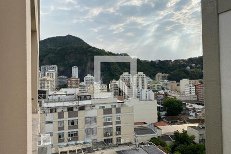 Vista de kitnet/studio à venda com 1 quarto, 30m² em Botafogo, Rio de Janeiro