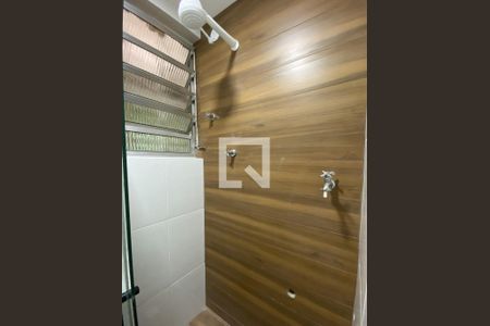Banheiro de kitnet/studio à venda com 1 quarto, 30m² em Botafogo, Rio de Janeiro