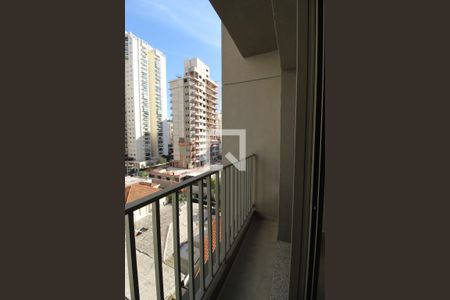 Varanda de kitnet/studio à venda com 1 quarto, 25m² em Vila Nova Conceição, São Paulo