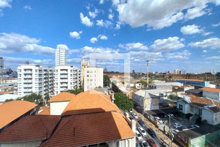 Vista da sala de apartamento à venda com 3 quartos, 111m² em Centro, Campinas