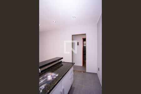 Sala/Cozinha de casa de condomínio para alugar com 1 quarto, 32m² em Trindade, São Gonçalo